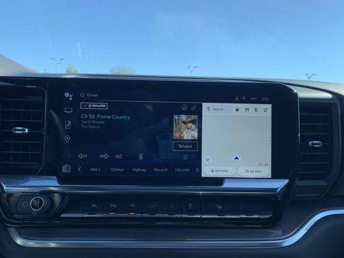 Used 2024 Chevrolet Silverado 1500 High Country w/ High Country Premium Package image 12