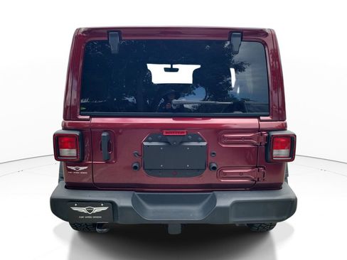 Used 2021 Jeep Wrangler Unlimited Sport w/ Sun And Sound Package AWD/4WD image 3
