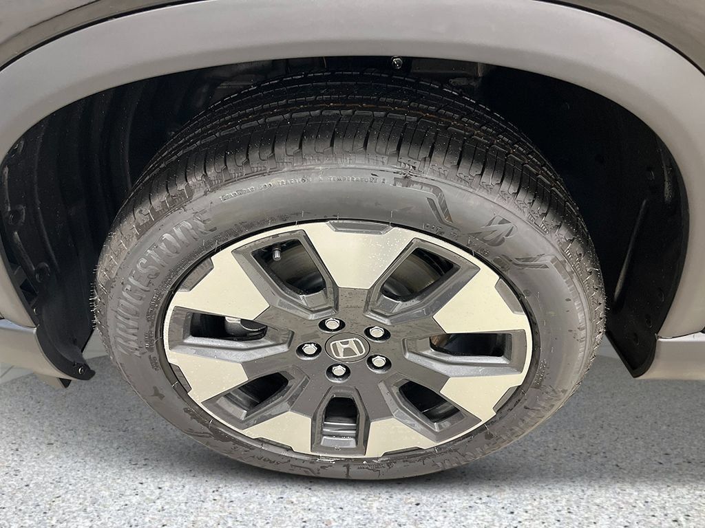 New 2026 Honda Pilot Elite image 12
