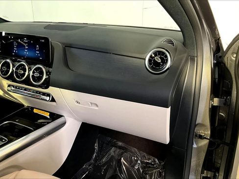 Certified 2026 Mercedes-Benz GLA 250 4MATIC image 19