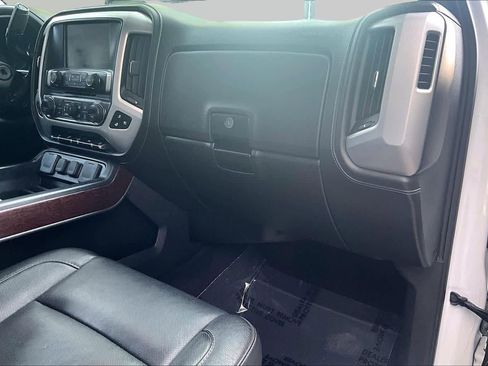 Used 2018 GMC Sierra 1500 SLT w/ Texas SLT Premium Package AWD/4WD image 19