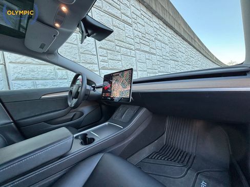 Used 2021 Tesla Model 3 Long Range image 19
