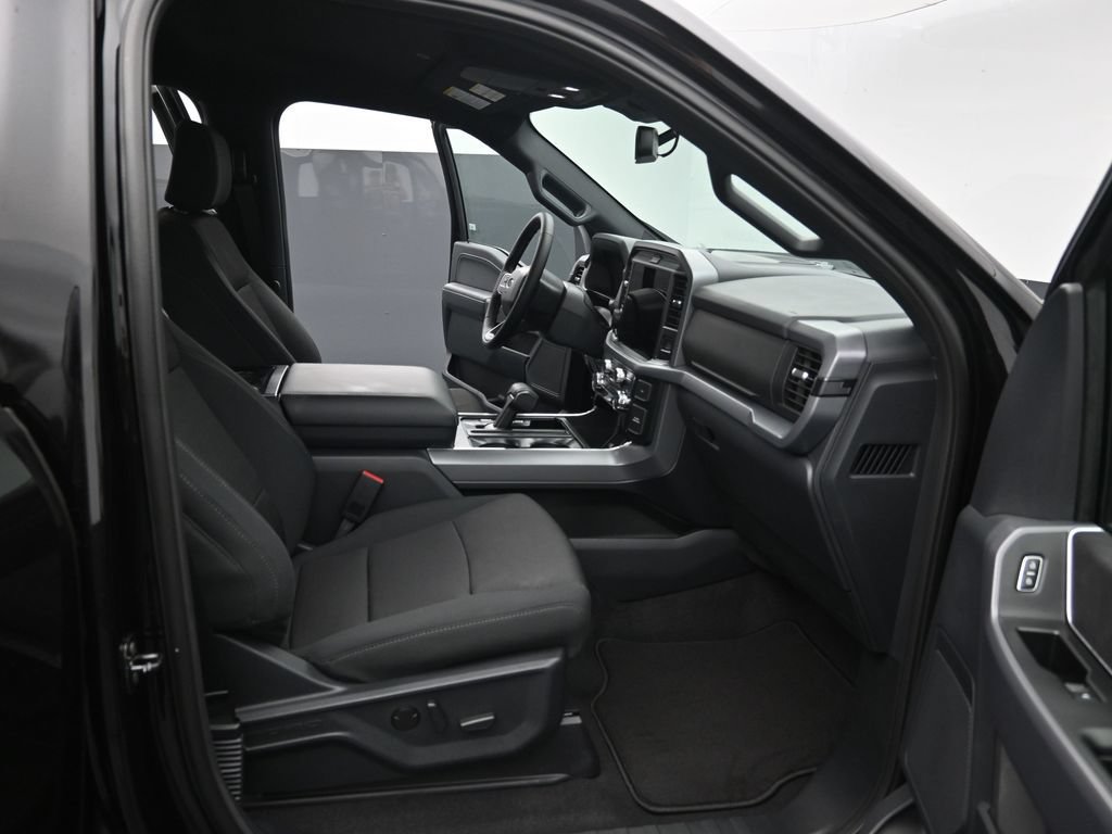 Used 2026 Ford F150 XLT w/ Equipment Group 302A MID AWD/4WD image 30