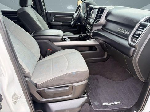 Used 2024 RAM 2500 Big Horn w/ Off Road Package AWD/4WD image 29