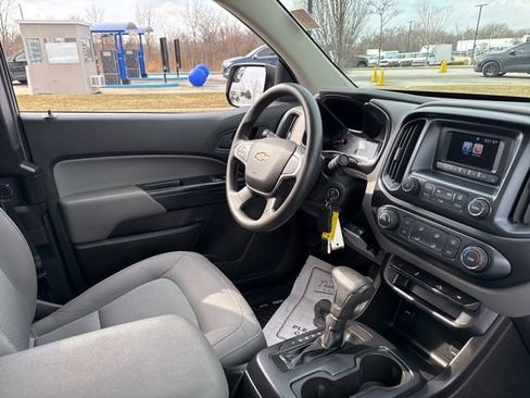 Used 2017 Chevrolet Colorado W/T w/ WT Convenience Package image 15