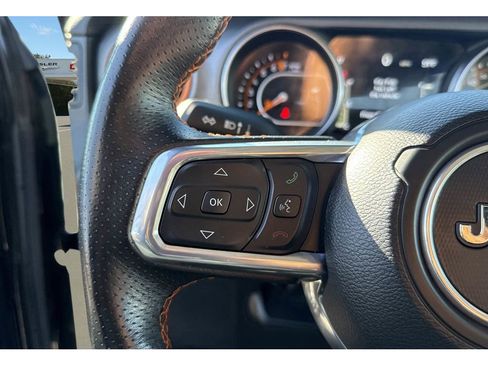 Used 2023 Jeep Gladiator Mojave w/ LED Lighting Group image 18