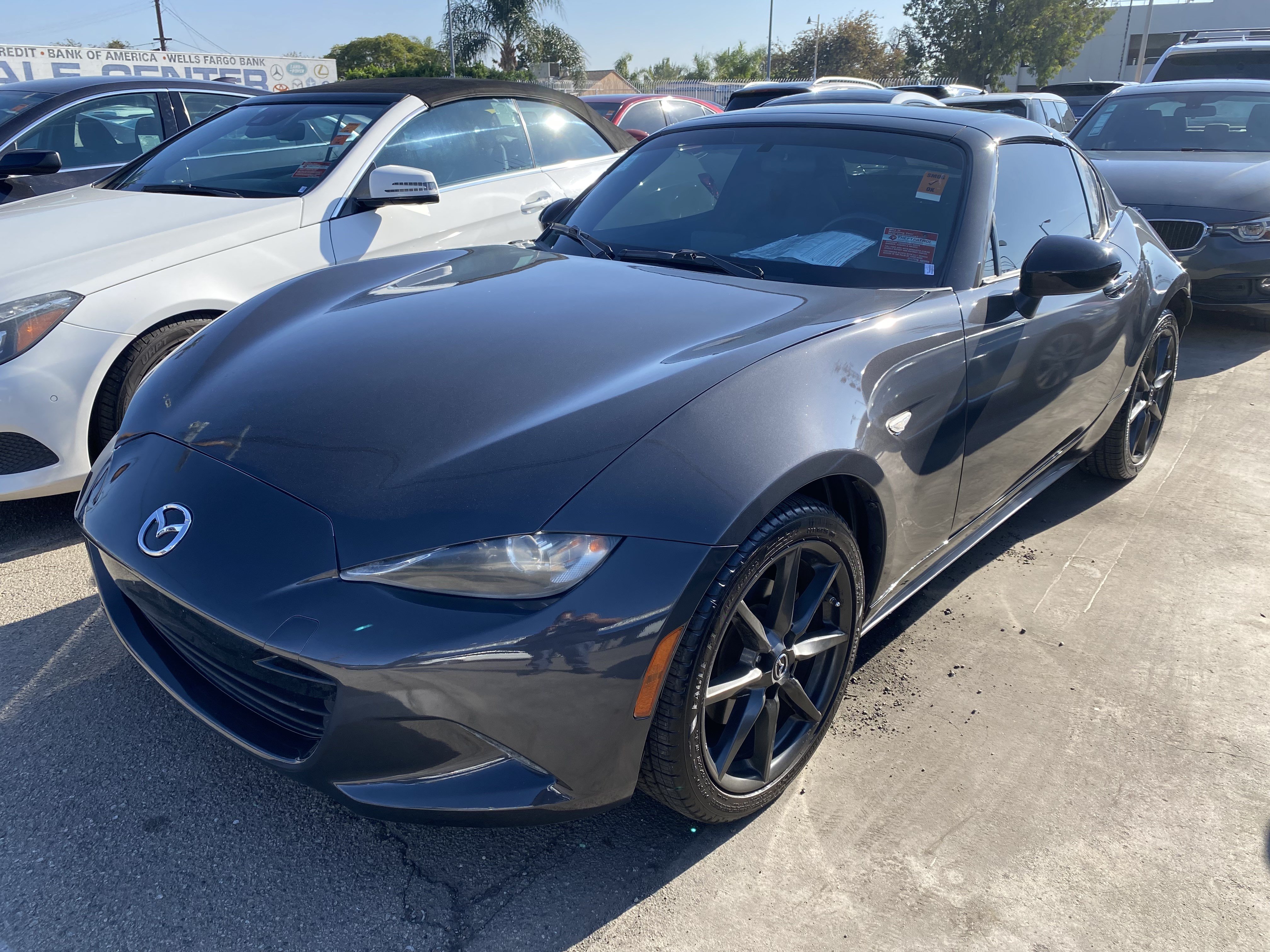 Used 2018 MAZDA MX-5 Miata RF Club RWD image 2