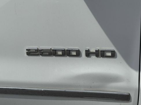 Used 2015 Chevrolet Silverado 2500 LTZ image 20