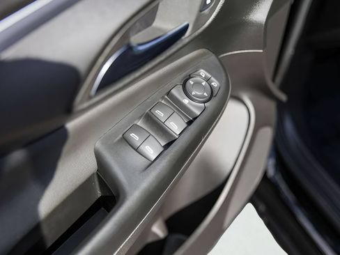 Used 2024 Buick Envista Preferred w/ Convenience I Package FWD image 20