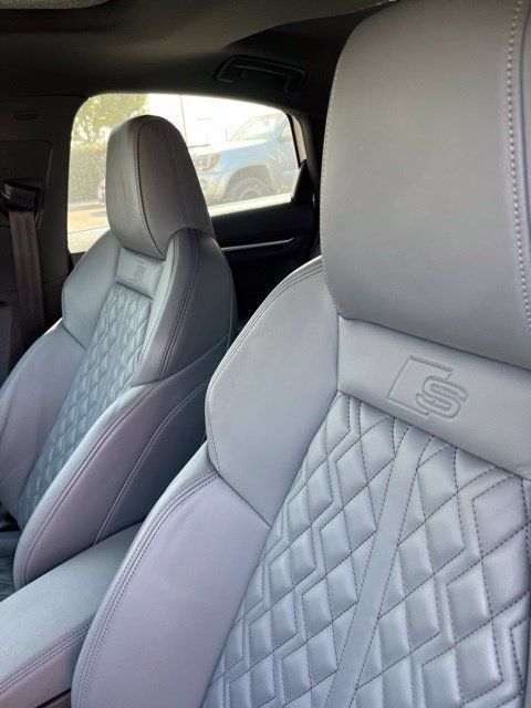 Used 2022 Audi S3 Prestige w/ Prestige Package AWD/4WD image 5