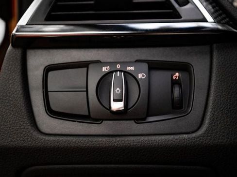 Used 2018 BMW M3 RWD image 33