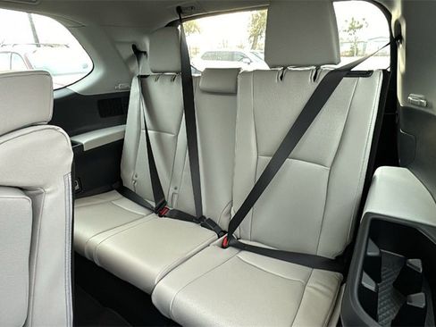 New 2026 Toyota Grand Highlander Limited image 22