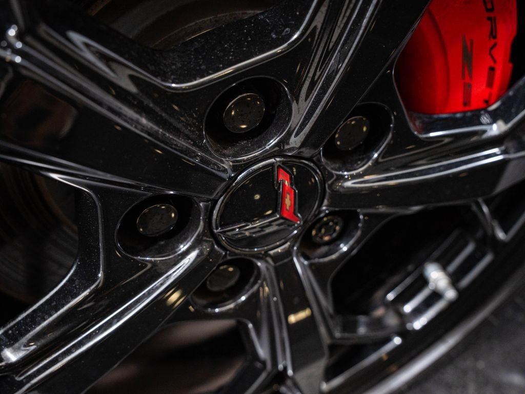 Used 2020 Chevrolet Corvette Stingray Premium Cpe w/ 3LT Preferred Equipment Group RWD image 8