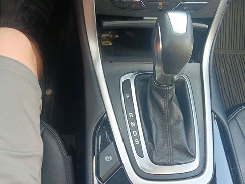 Used 2017 Ford Edge SEL w/ Equipment Group 201A AWD/4WD image 18