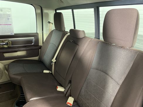 Used 2016 RAM 1500 Outdoorsman w/ Mossy Oak Package AWD/4WD image 33