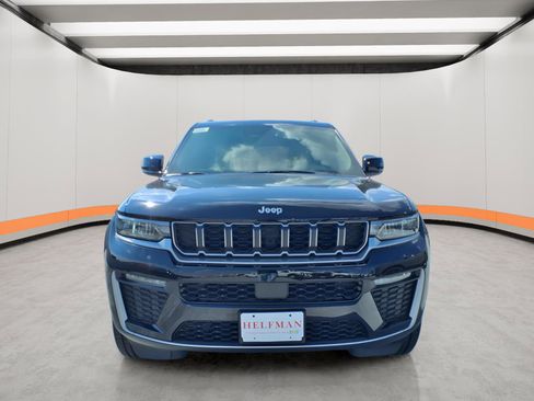 New 2026 Jeep Grand Cherokee Limited image 2
