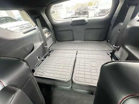 Used 2025 Ford Explorer ST w/ Sun And Sound Package image 30