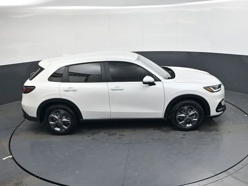 New 2026 Honda HR-V LX image 25