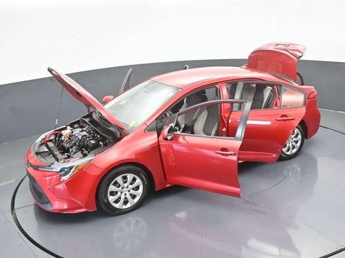 Used 2020 Toyota Corolla LE image 59