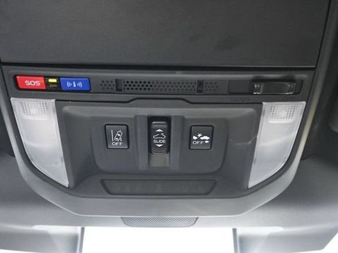 Used 2022 Subaru Forester Wilderness AWD/4WD image 21