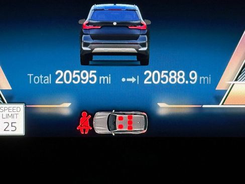 Used 2023 BMW X1 xDrive28i w/ Convenience Package image 36