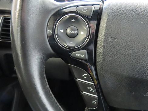 Used 2016 Honda Accord EX-L image 24