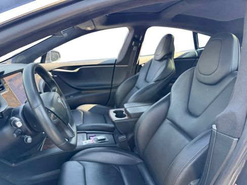 Used 2019 Tesla Model S 100D AWD/4WD image 9