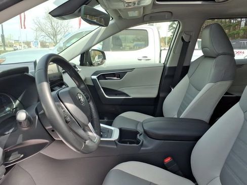 Used 2024 Toyota RAV4 XLE Premium w/ Weather Package image 5