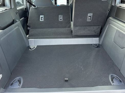 New 2025 Ford Bronco Base image 16