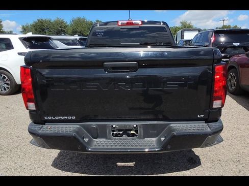 Used 2023 Chevrolet Colorado LT w/ LT Convenience Package RWD image 8