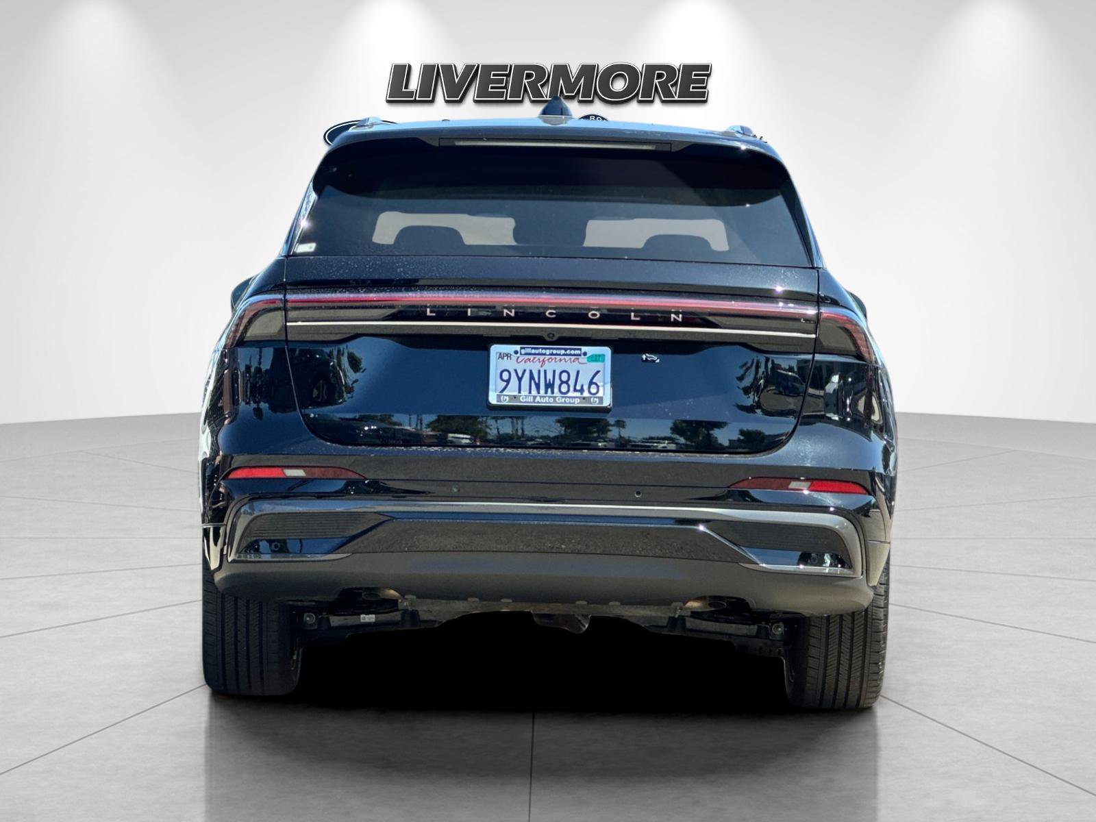 Used 2026 Lincoln Nautilus Reserve w/ Jet Appearance Package AWD/4WD image 4