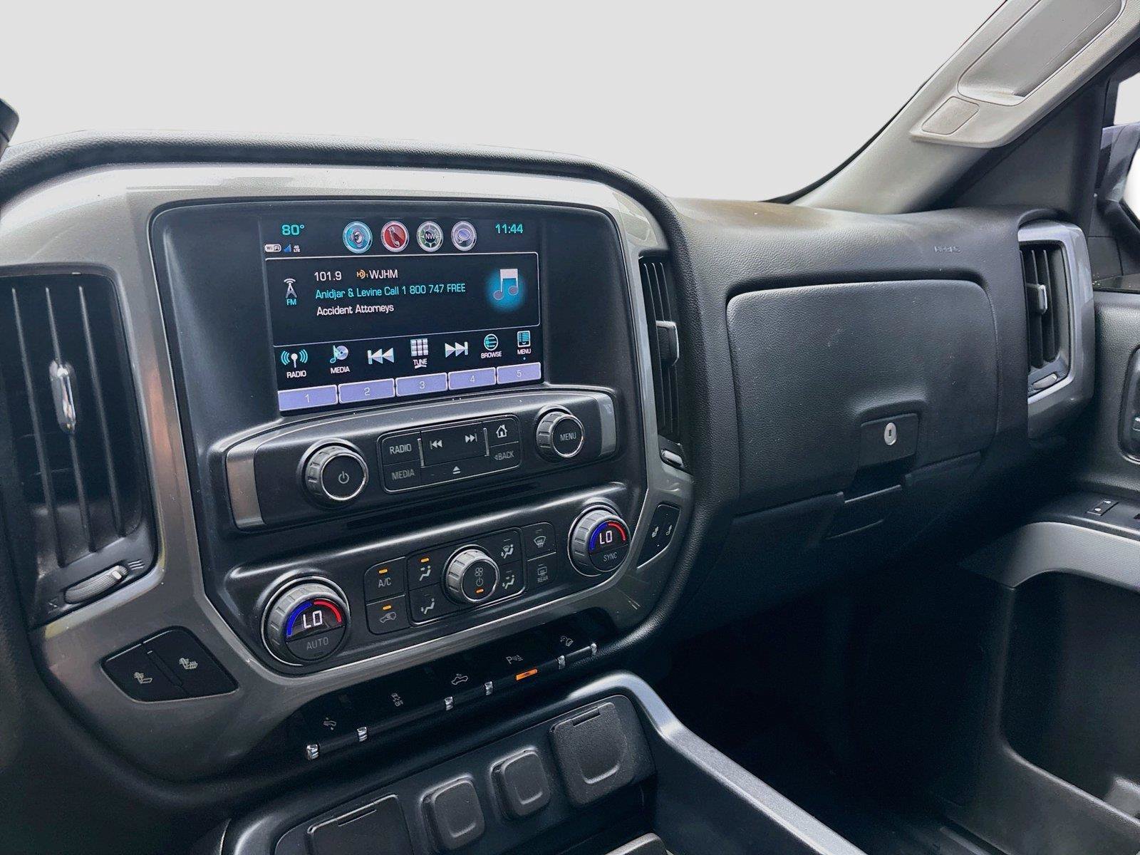 Used 2018 Chevrolet Silverado 1500 LT w/ All Star Edition AWD/4WD image 12