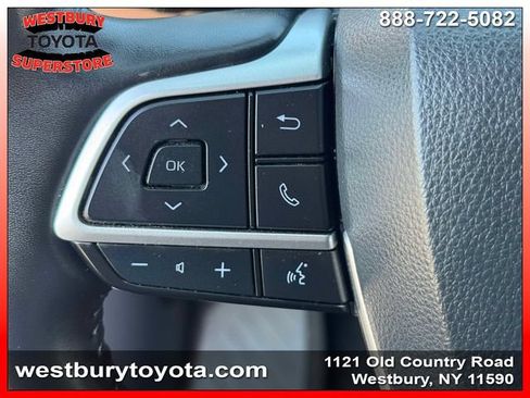 Certified 2024 Toyota Highlander Platinum AWD/4WD image 24