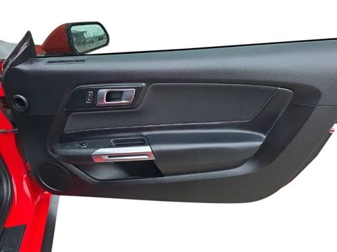 Used 2021 Ford Mustang Coupe RWD image 19