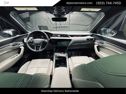 Used 2024 Audi Q8 e-tron Prestige AWD/4WD image 42