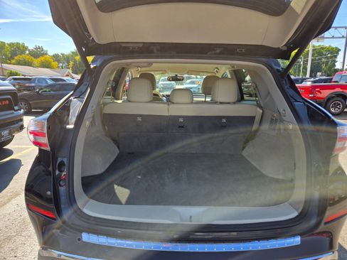 Used 2016 Nissan Murano SL w/ Cargo Package image 8