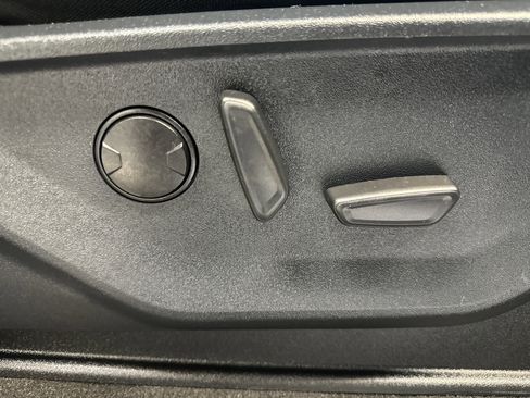 Used 2023 Ford F150 XLT w/ Equipment Group 302A High image 27