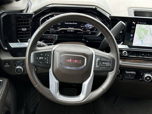 Used 2025 GMC Sierra 1500 SLT AWD/4WD image 15