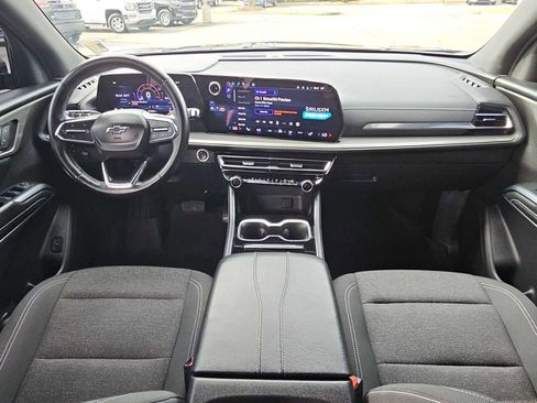 Certified 2024 Chevrolet Traverse LS w/ Midnight/Sport Edition image 16