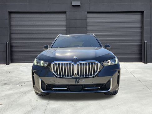 Used 2025 BMW X5 sDrive40i w/ Climate Comfort Package image 4