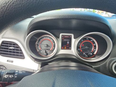 Used 2012 Dodge Journey SXT w/ Popular Equipment Group FWD image 14