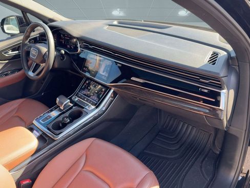 Used 2021 Audi Q7 3.0T Premium Plus w/ Executive Package image 30