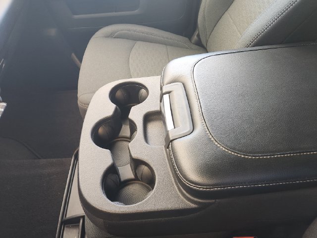 Used 2025 RAM 2500 Big Horn AWD/4WD image 37