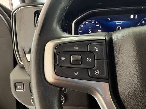 Used 2023 Chevrolet Silverado 1500 LT AWD/4WD image 4