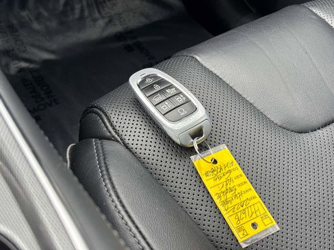 Certified 2022 Hyundai Santa Fe Limited AWD/4WD image 24