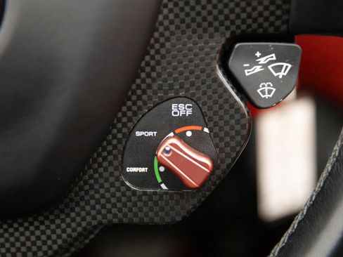 Used 2016 Ferrari California T image 17