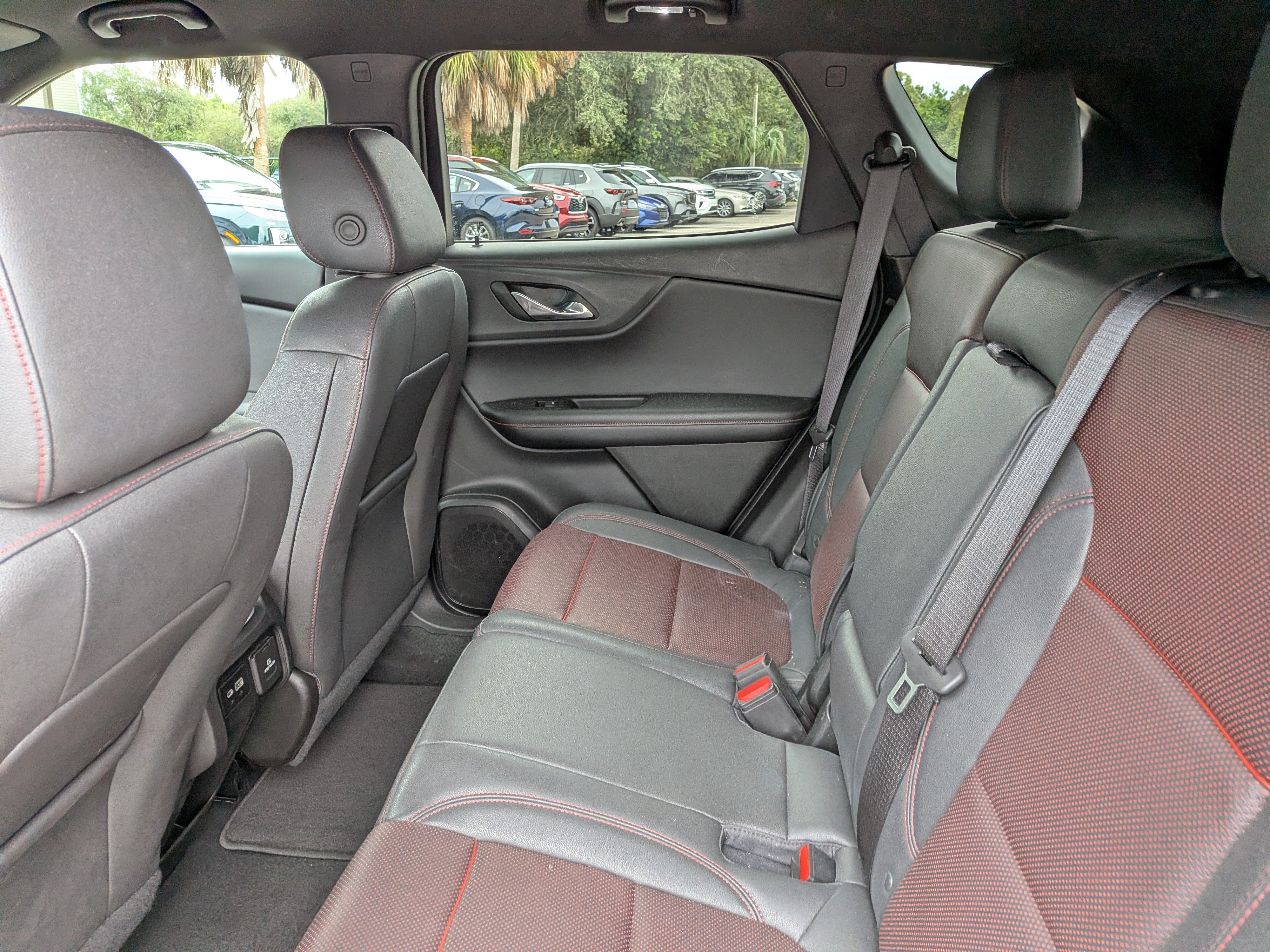 Used 2025 Chevrolet Blazer RS FWD image 15