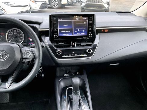 Certified 2022 Toyota Corolla LE image 6