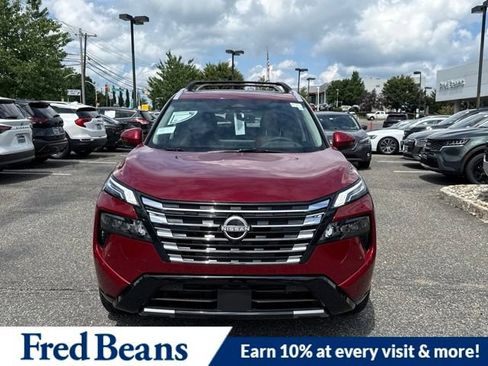 New 2026 Nissan Rogue Platinum w/ Platinum Premium Package AWD/4WD image 2