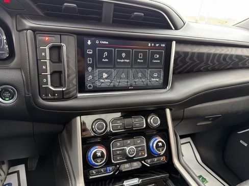 Used 2023 GMC Yukon XL Denali w/ Denali Reserve Package image 45